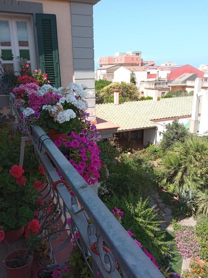 A Casa Di Gi Bed & Breakfast Porto Torres Dış mekan fotoğraf